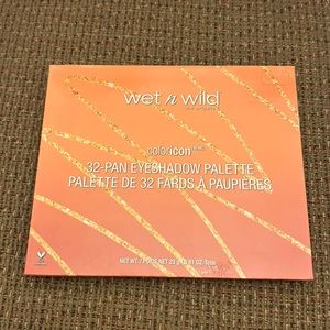 NIP WET n WILD COLORICON 32-PAN EYESHADOW PALETTE